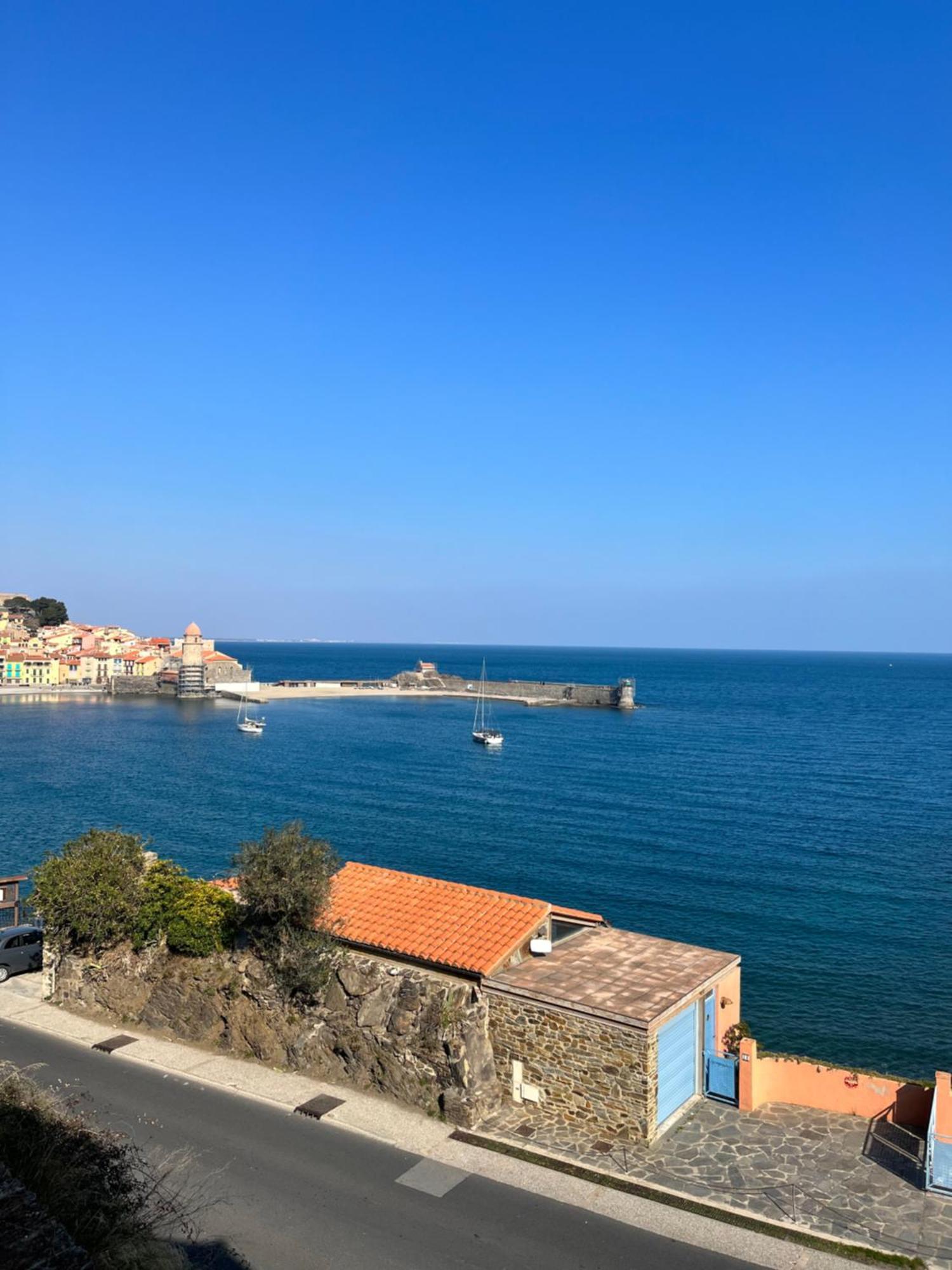 Hotel Le Bon Port Collioure Bagian luar foto