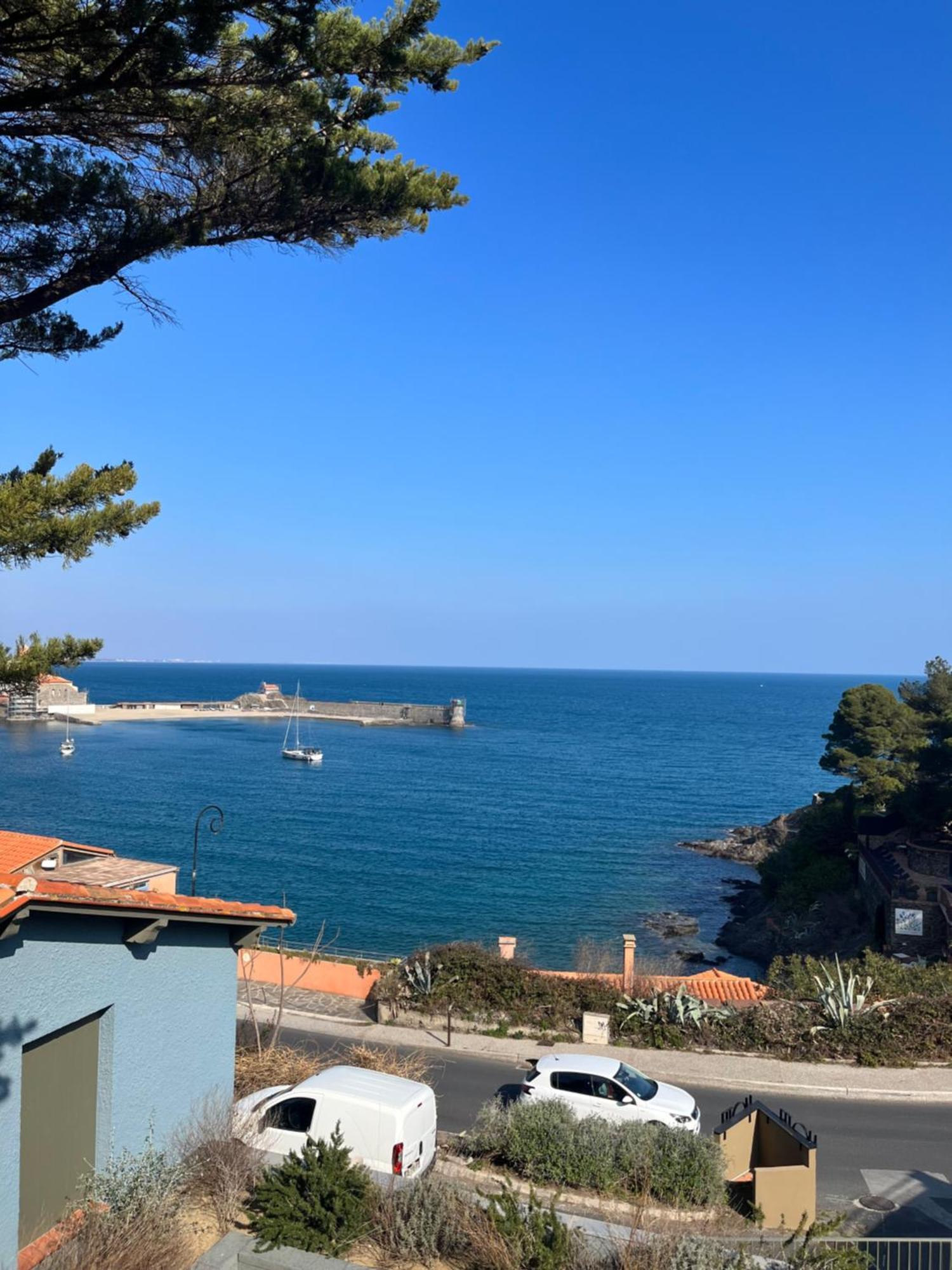 Hotel Le Bon Port Collioure Bagian luar foto