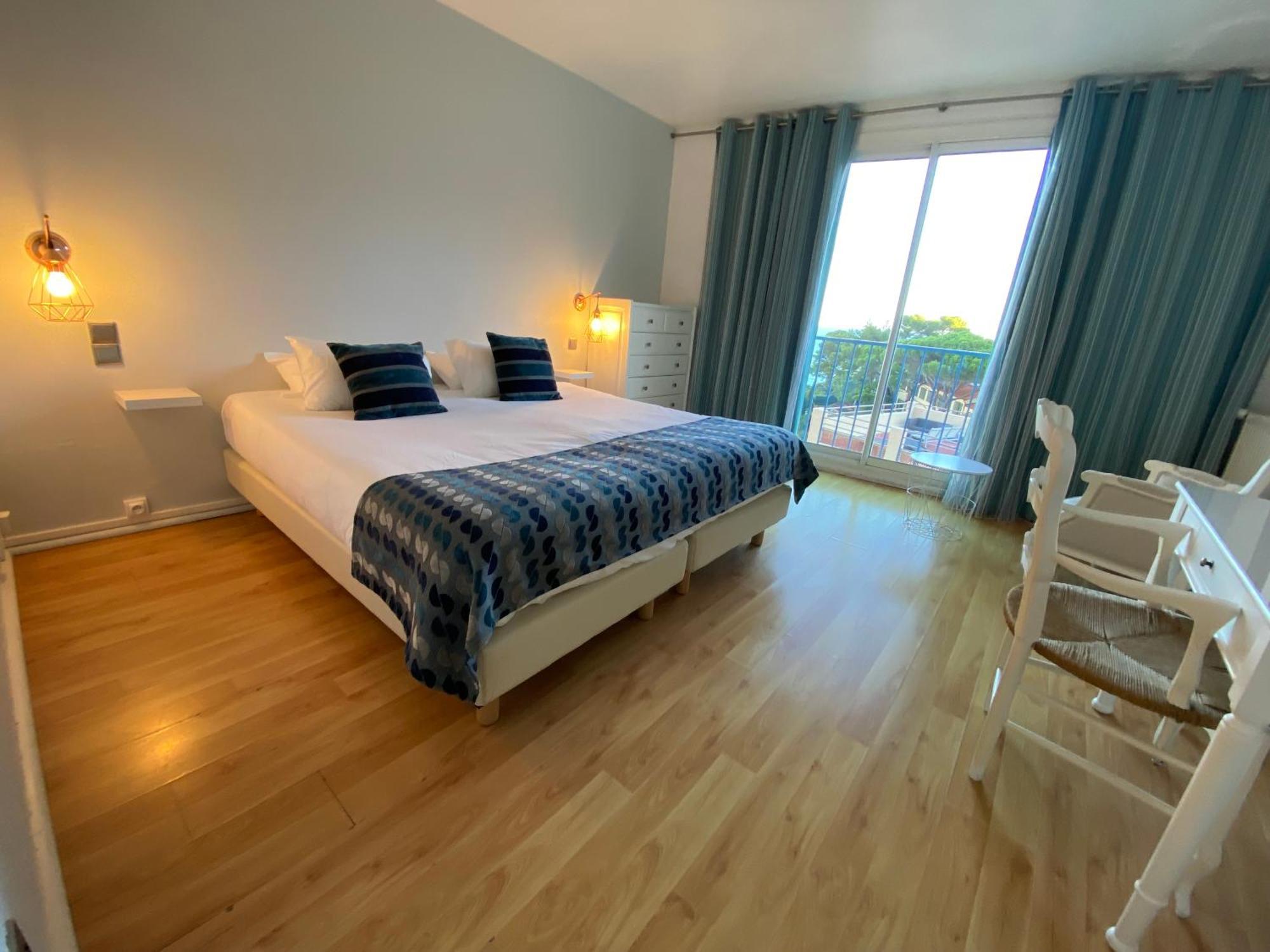 Hotel Le Bon Port Collioure Bagian luar foto
